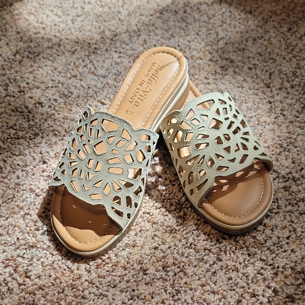 Elegant Beige Slip-On Sandals